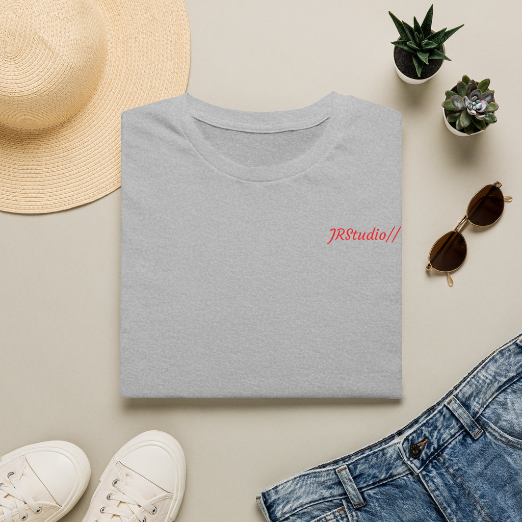 Clam Shells Watercolor T-Shirt | Minimal Script Chest Print